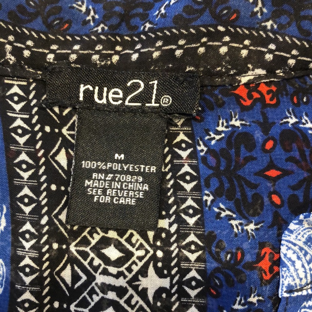 EUC Rue21 Blouse - Picture 9 of 9